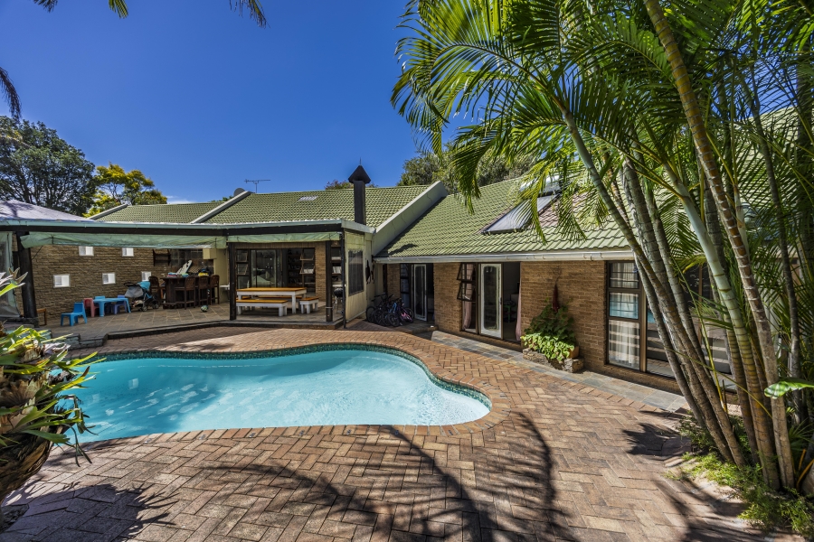 4 Bedroom Property for Sale in Nahoon Valley Park Eastern Cape